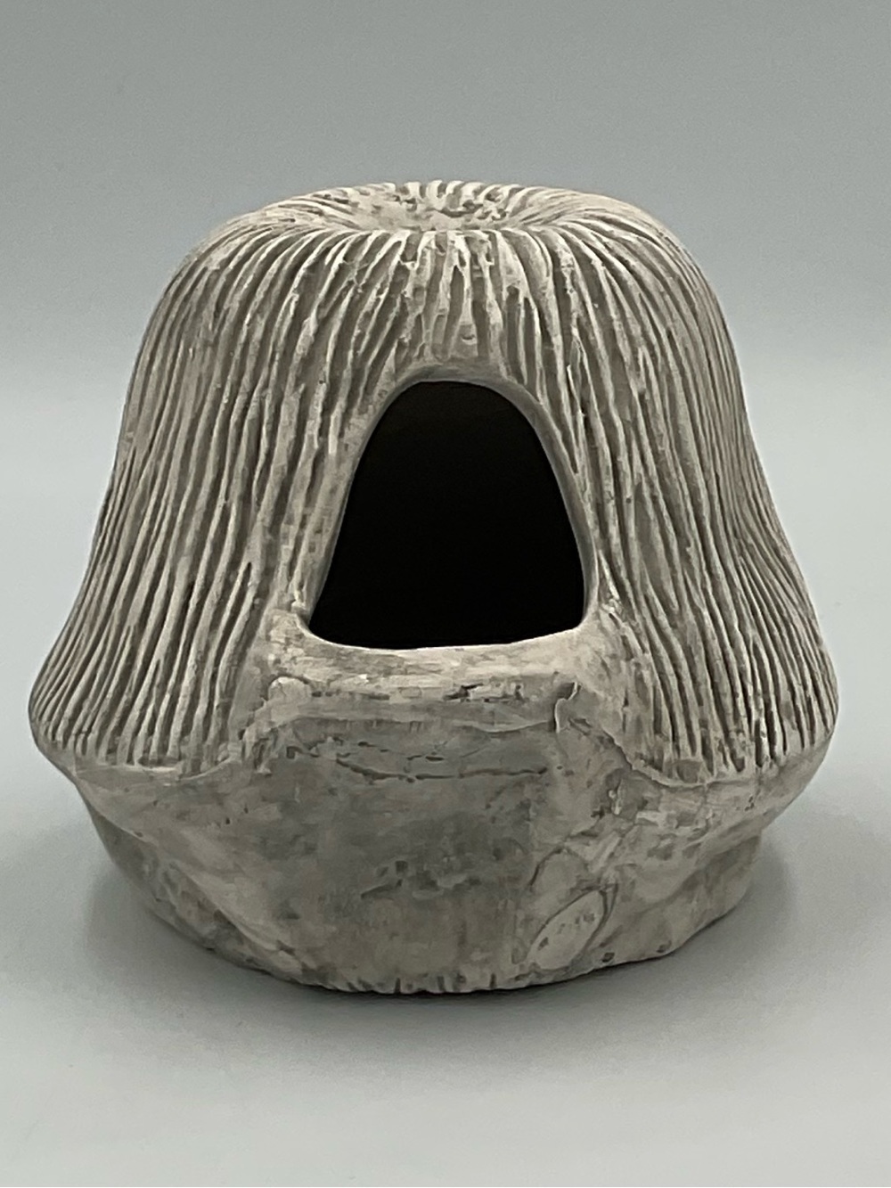 NWT Underwater Galleries Large Mud Hut for Aquariums & Terrariums